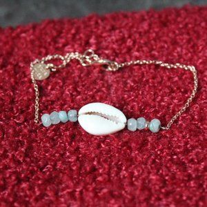 Pura Vida shell bracelet